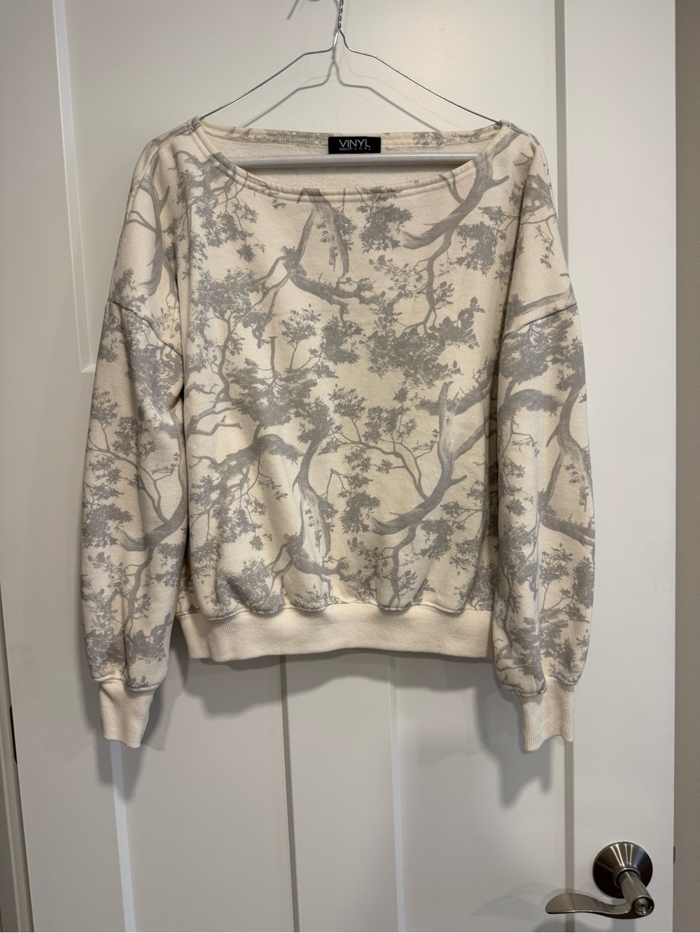 Vintage Vinyl Company Woodland Tree Print Sweatshirt Pullover Small